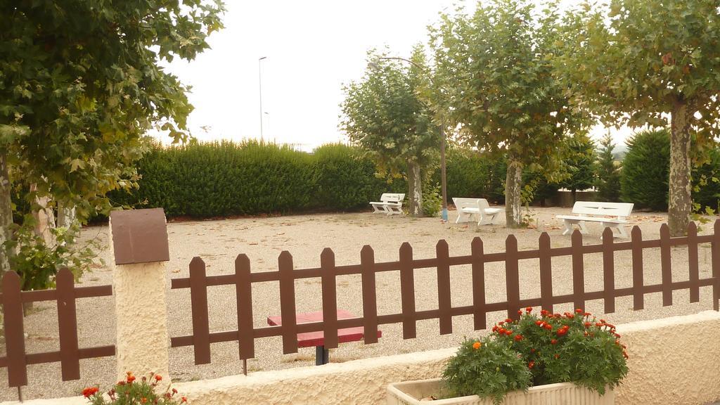 Le Bel Air Hotel Mions Exterior foto